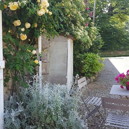 Au Calme Chez L'Habitant Foulayronnes Екстериор снимка